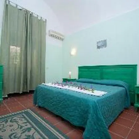 Aparthotel Freedom 3*