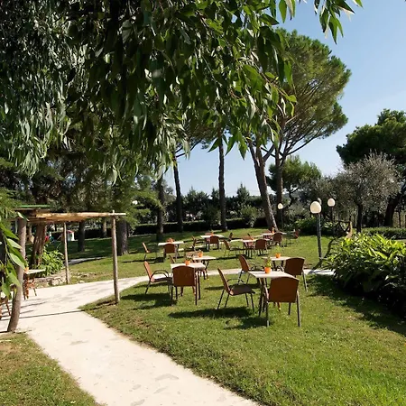 Aparthotel Freedom Massa Lubrense