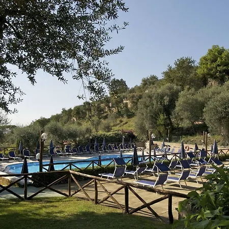 Freedom Aparthotel Massa Lubrense